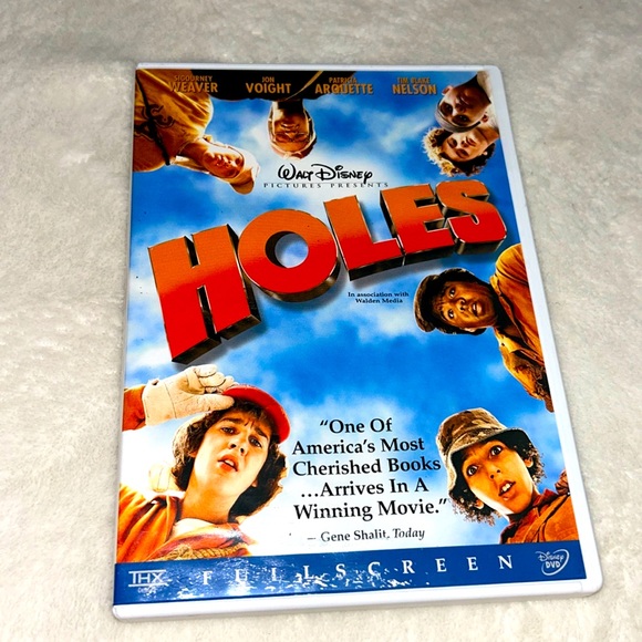 ~6/$10 MOVIES VHS/DVDS~ Holes DVD 2003 - Picture 1 of 4